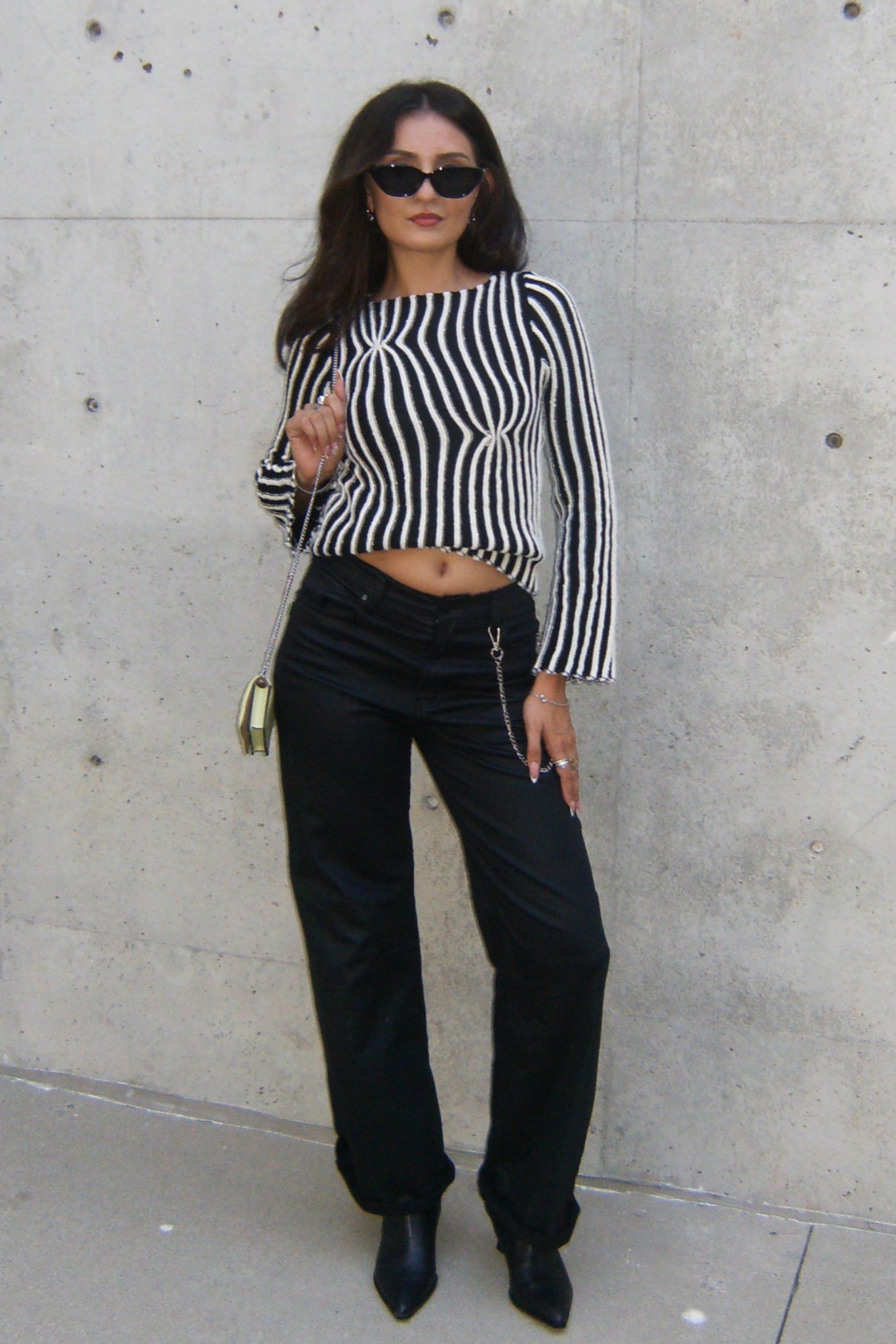 Wide-leg Coated Pants