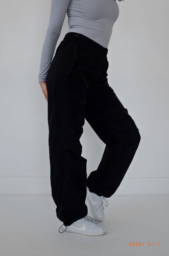 Parachute Pants- Black